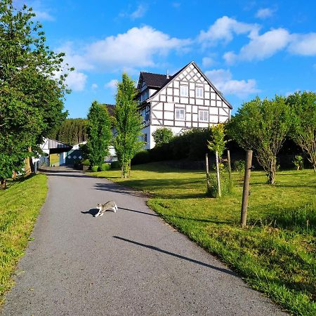 Kleine Auszeit Appartement Eslohe Buitenkant foto